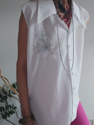 Slika: VIntage bijela bluza, L/XL ili oversize