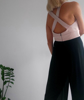 Slika od Elegantni kombinezon otvorenih leđa