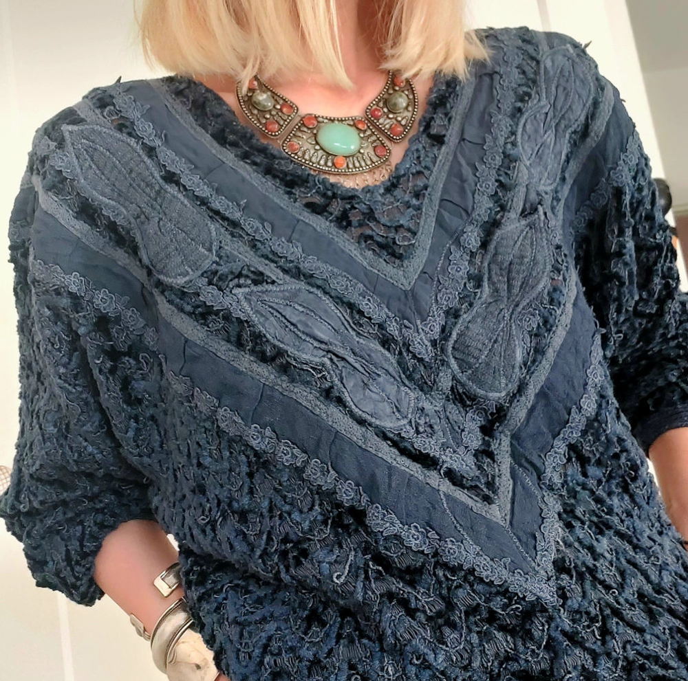 Slika od Vintage bluza povišenih ramena by MARILU Italy, S/L