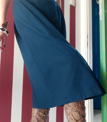 Slika: Vintage klasična šivana midi suknja