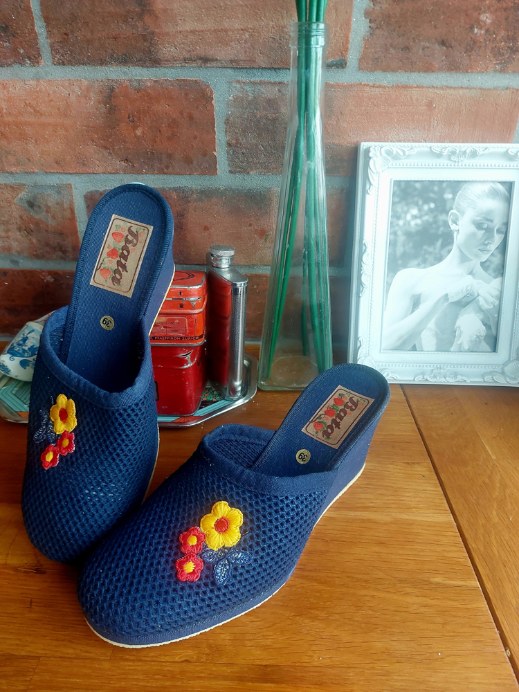 Slika od Vintage nove Bata natikače, 38